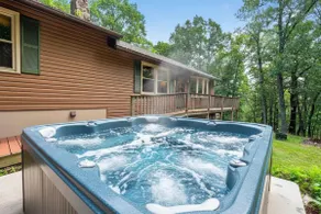 Cozy cabin near Lost River w/hot tub & fire pit - Image 2
