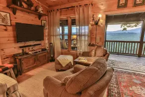 Cabin in Ellijay - Image 4