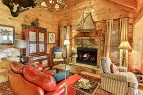 Cabin in Ellijay - Image 3