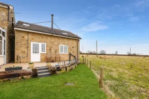 Hill House Hideaway - North East Escapes - Image 2