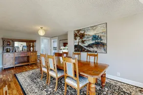 Beautiful historic family home on a Cherry Orchar - Image 3