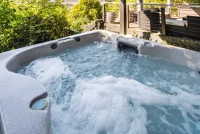 3 Decks W/City Views, Hot Tub, Theater Rm, Garage - Image 4