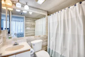 Oceanfront Waterpointe1 806-3b/2b-Sleeps 6-Balcony-WIFI-TV-Pool-Family Friendly - Image 5