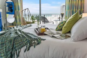 Beachfront/Heated Pool/2 King Beds - Image 3