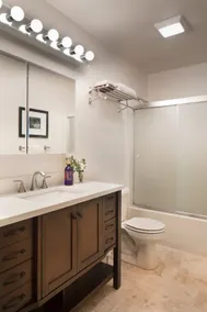 2 Bedroom 2 Bath Townhome Minutes From Downtown Wf - Image 5