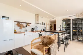 Alcazaba Lagoon Apartment with Private Beach, Pools, Gym, Sauna, Hot Tub & Fully Equipped Kitchen - Image 3