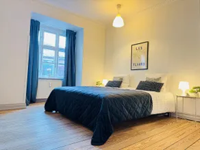 aday - Beautiful and Spacious 4 bedroom - Heart of - Image 4
