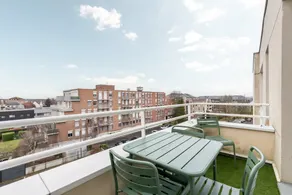 2 bedroom apartment with parking and balcony - Image 2