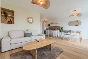 2 bedroom apartment with parking and balcony - Image 3