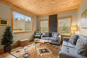 Ski, Hike, Fish! Mtn-View Creekside Gem in Newland - Image 4