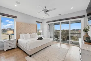 Luxury Living at its Finest – 3BD/3.5BA (Sleeps 6) - Image 4