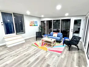 Spacious Jamestown 3BR | Near Furniture Market - Image 5