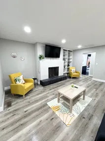 Spacious Jamestown 3BR | Near Furniture Market - Image 2
