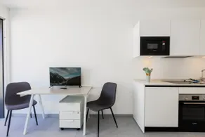{Suite 611} Business Room, Modern, Relax - Image 3