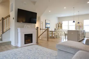 Elegant Resort Townhome w/ Gym, Pools & Tennis - Image 3