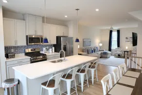 Elegant Resort Townhome w/ Gym, Pools & Tennis - Image 5