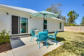 1 Mi to Beach: Dog-friendly PCB Home w/ Backyard! - Image 2