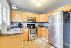 Walk to Eastern Point Beach: Apt w/ Water View! - Image 3