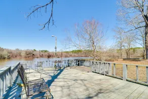 Fire Pit, Views: Lakefront Toledo Bend Retreat! - Image 3