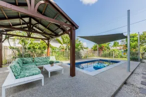 Private Pool Retreat & Pet-Friendly - Image 2