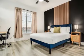 Boulevard Stays 2BR by Stadium Pool Parking Gym 10 - Image 3