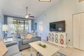 7 Mi to Beach: Condo w/ Pool Access in Bradenton! - Image 3