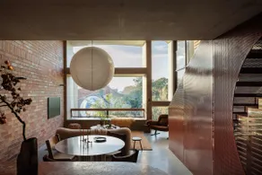 Luxury Architectural City Escape - Brand New Home - Image 4