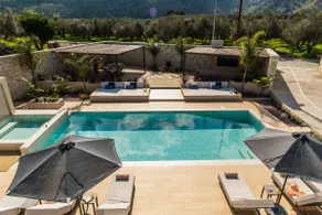 Villa Serenity by PosarelliVillas - Image 2