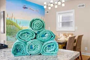 Updated Bayside 4BR | Walk to Beach & Boardwalk - Image 4