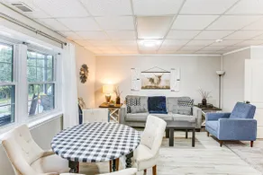 Rustic Cowboy Ranch Retreat: Stay Near Nashville - Image 4