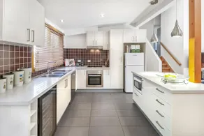 Blackwood Chalet - Image 2