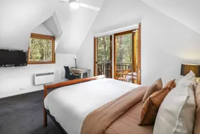 Blackwood Chalet - Image 5