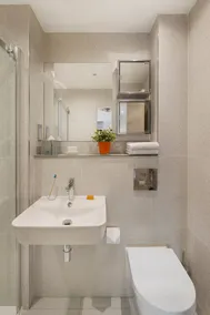 Private One-Bedroom Suite with Luxury Touches - Image 2