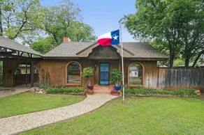 Lone Star Hacienda - Resort-Style Texas Charm - Image 2