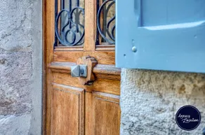 Les Volets Bleus – Charming village house - Image 2