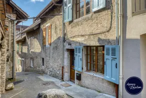 Les Volets Bleus – Charming village house - Image 4