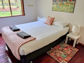 Stargazers - 2 Bed Cottage near Pemberton - Image 2