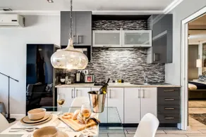 1bed Cape Town Apt Stonewood at The Granger - Image 4