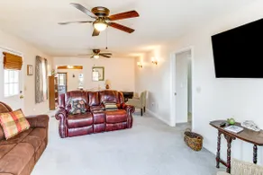 1 Mi to Lake Murray! Pet-friendly Extended Getaway - Image 4