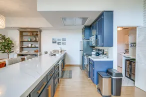 Swim, Golf & Relax: Luxe Townhome in Aptos - Image 5