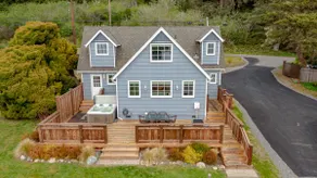 Wild Ocean Views, wrap-a-round deck and hot tub! - Image 3