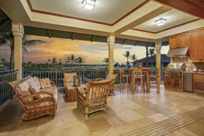 Penthouse w/ Golf, Beach, Private Pool & Views - Image 2