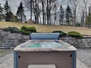 The Old World Chalet by Taylor Made Deep Creek - Image 2