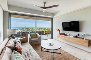 Punto Nima: Rooftop Infinity Pool & Ocean Views - Image 4