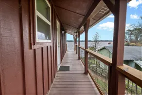 Little Red Lakehouse - Image 4