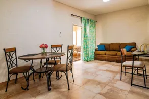 Boutique Suite w/ Pool Access, Near Turtle Beach - Image 3
