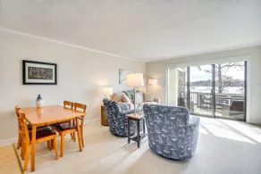 Boat & Fish: Waterfront Gem on Pasquotank River! - Image 4