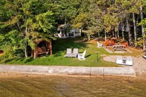 Lakefront - Private Beach, Fire Pit, AC, Hot Tub - Image 5