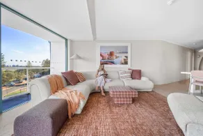 Caprina at Happy Valley - Beachfront Escape - Image 2