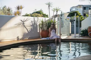 Caprina at Happy Valley - Beachfront Escape - Image 3